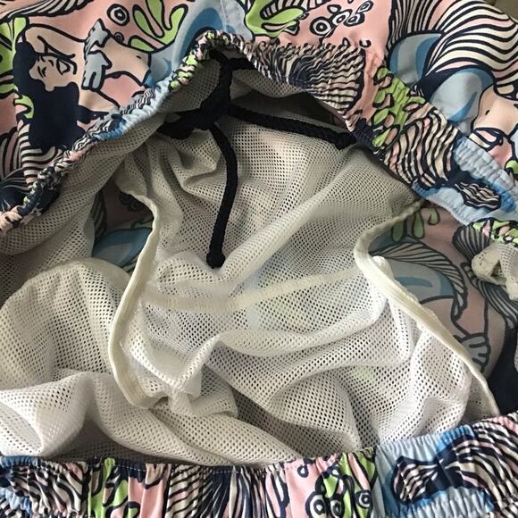 Vineyard Vines Mens Swim Trunks Size Large Mermaid Print - Picture 7 of 7